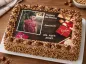 Preview: Rechteckiger Foto-Tortenaufleger Geburtstag mit Geschenken auf Holzhintergrund