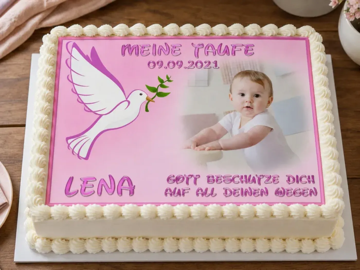 Personalisierter rechteckiger Foto-Tortenaufleger zur Taufe mit Friedenstaube & Taufspruch (Rosa)